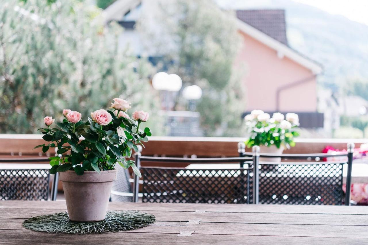 The Boutique Gasthaus Engel Walchwil Esterno foto